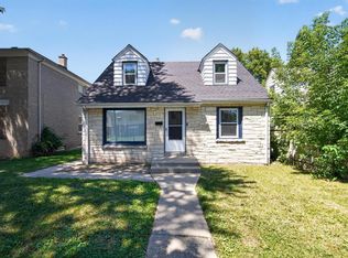 3445 N 58th St, Milwaukee, WI 53216