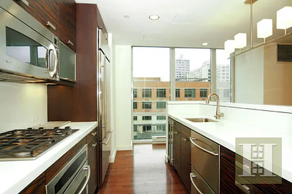 Rented by Halstead Real Estate | media 7