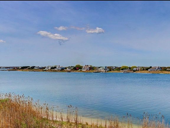 4th image of 260 Dune Rd #120