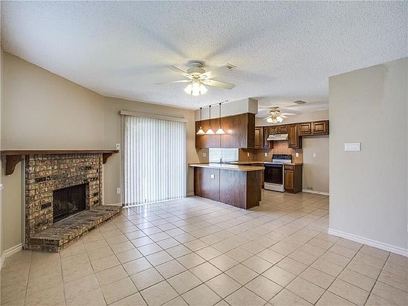 4th image of 3121 Fairgate Dr