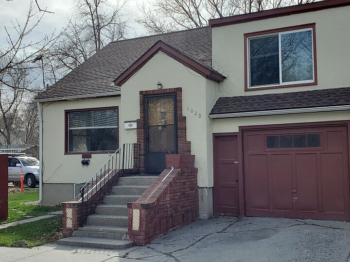 1st image of 1020 6th St W