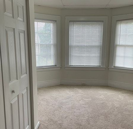 5th image of 1072 Ellicott St