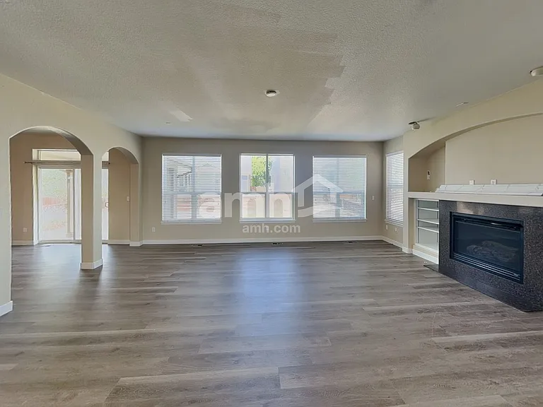 17593 E 98th Way — Photo 8