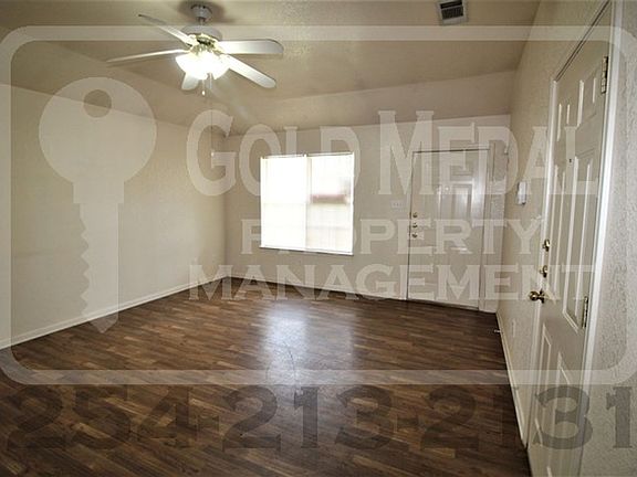 2nd image of 1514 Shoshoni Trl Unit B