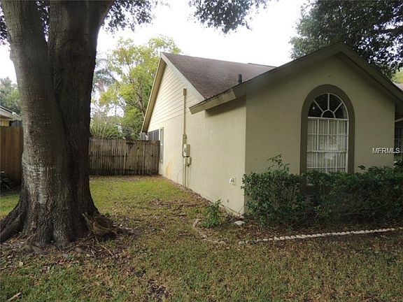 4th image of 2734 Lake Landing Blvd