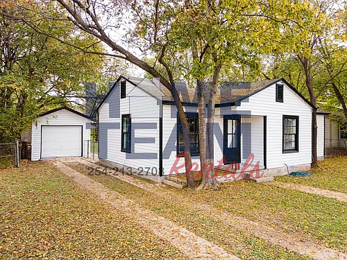 1108 Stewart St Photo 1