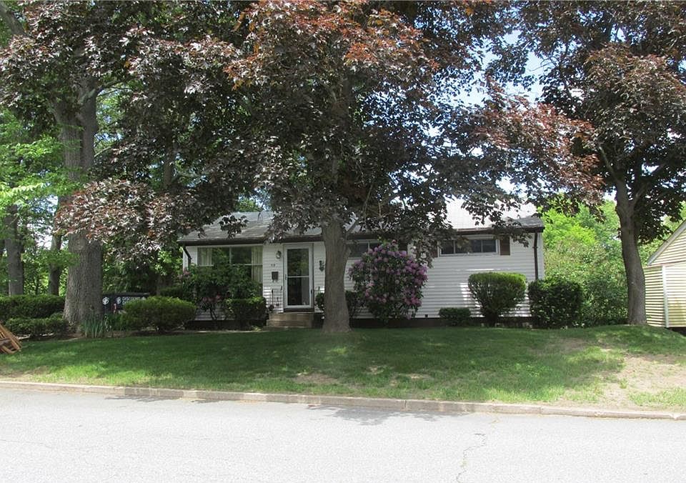 109 Keeley Ave, Warwick, RI 02886 Zillow