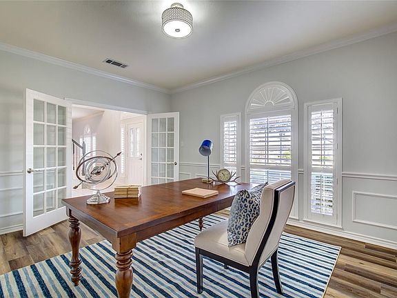5th image of 2704 Winterlake Dr