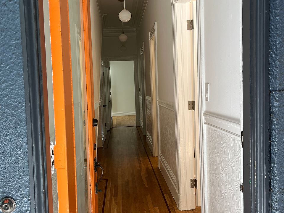 1st image of 37 Sanchez St
