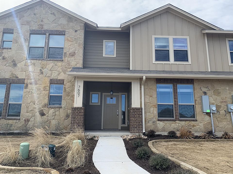 1st image of 7607 Stonehollow Dr