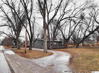 5309 N 6th St, Omaha, NE 68110