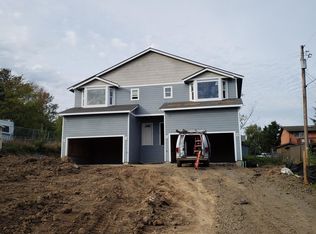 713 Olson Rd UNIT B, Longview, WA 98632