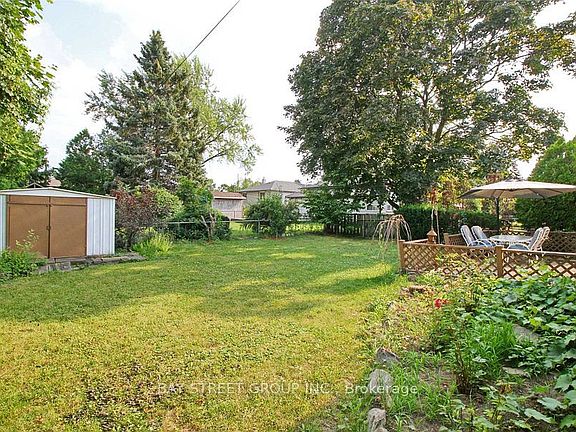 4th image of 324 Elmwood Ave