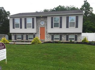 3828 Albert Ave, Greencastle, PA 17225