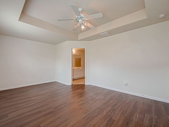 5th image of 5242 Espuela Ln