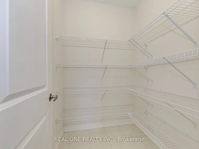 140 Zachary Cres — Photo 20