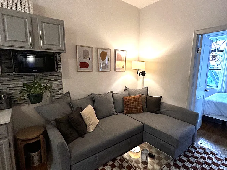 224 E 85th St #3B — Photo 10