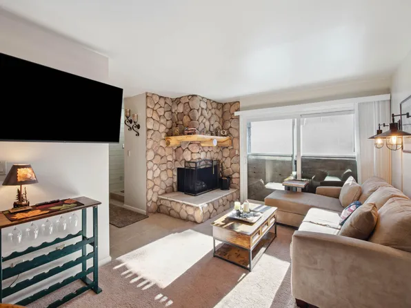 286 W Eagles Roost St #A-106, Brian Head, UT 84719