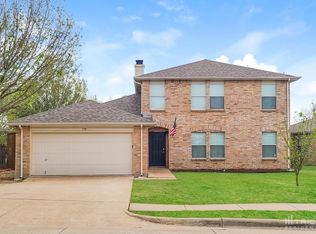 304 Meadow Ridge Dr, Burleson, TX 76028