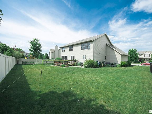 2nd image of 7014 N Ironwood Dr