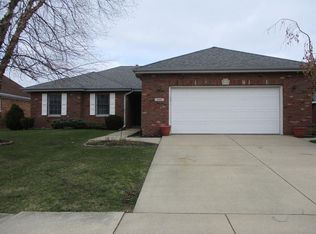 149 Valley View Ln, Dyer, IN 46311