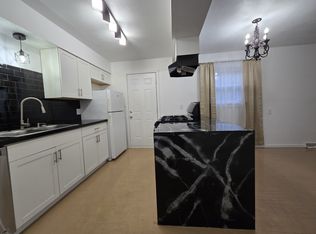 478 Zahn Dr, Akron, OH 44313