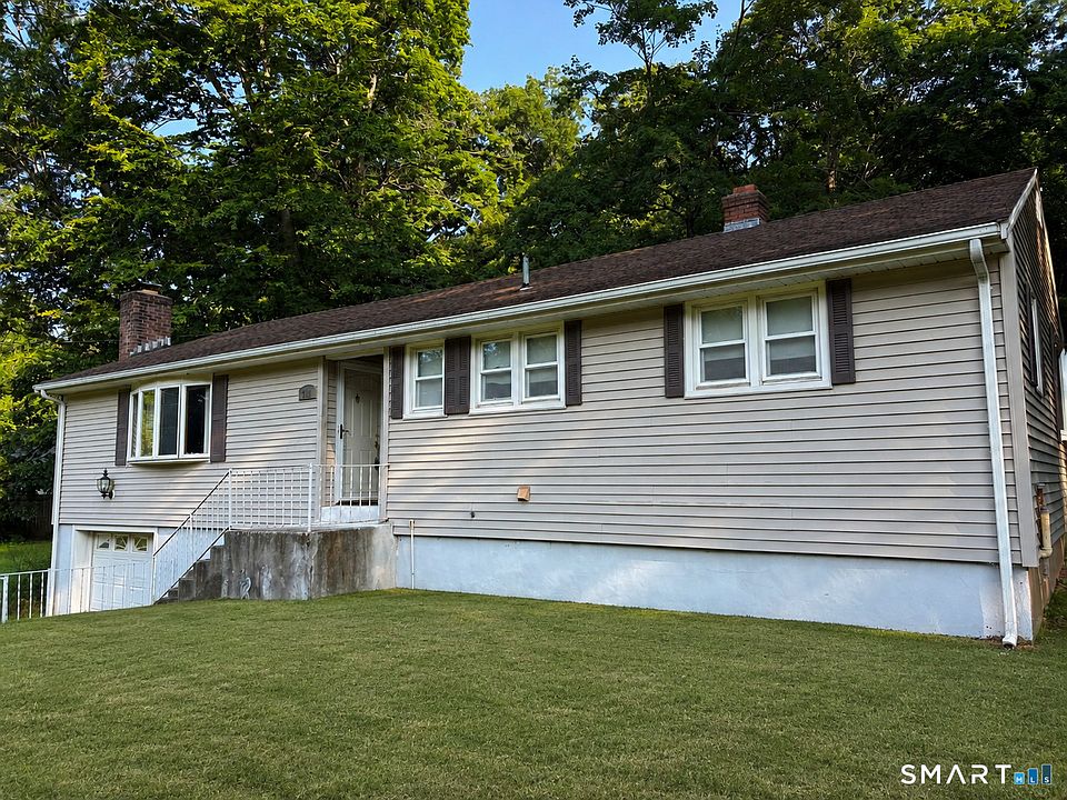2nd image of 210 Griswoldville Avenue
