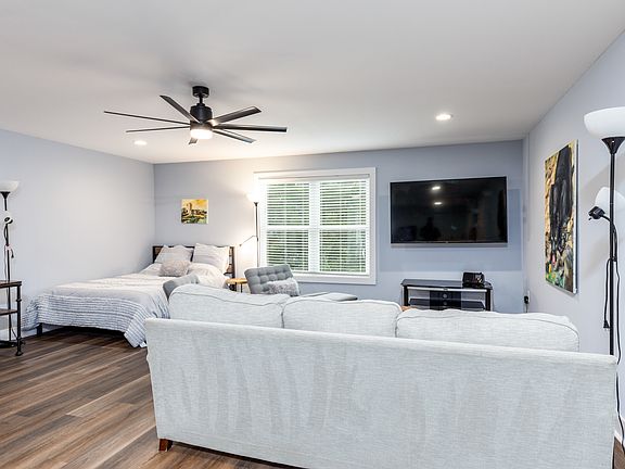 5th image of 290 Patriot Ln
