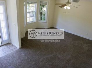 327 Mill Rd, Hurricane, WV 25526