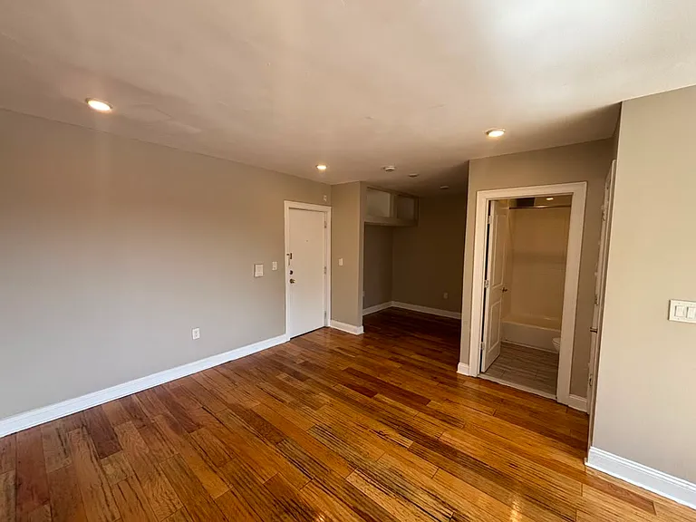 2505 John F Kennedy Blvd #616E — Photo 5