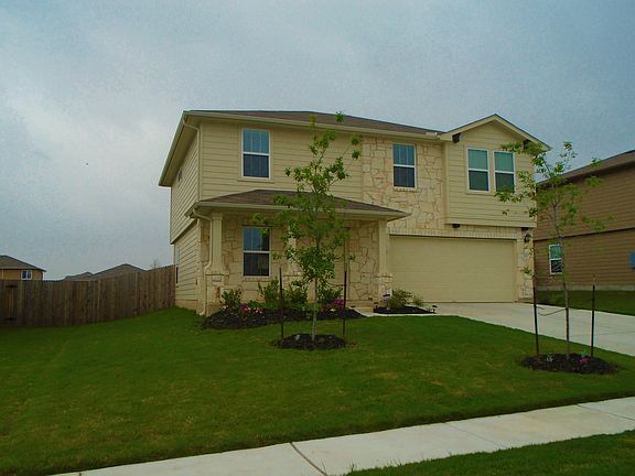 2nd image of 205 Frio River Trl