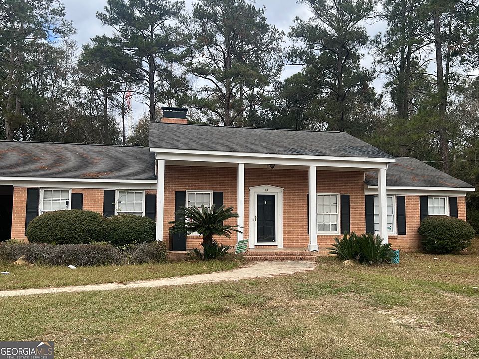 1st image of 113 N Edgewood Dr