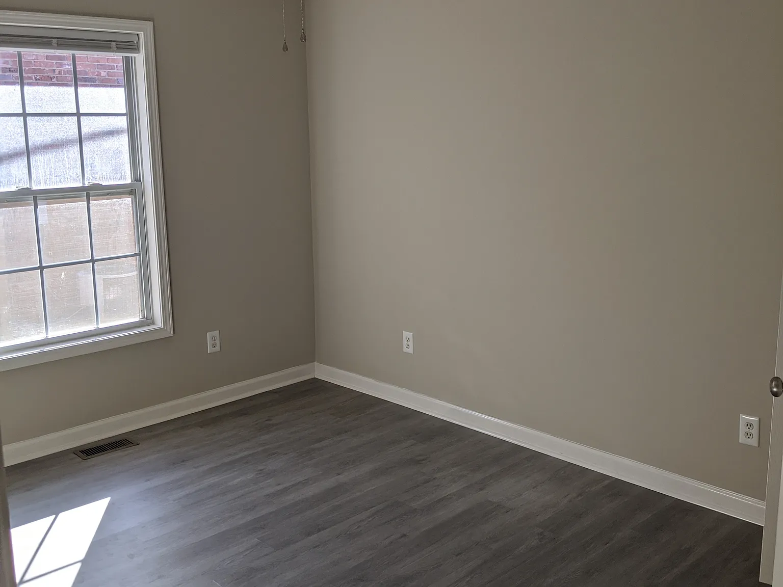 Central Drive Apartments — Photo 2