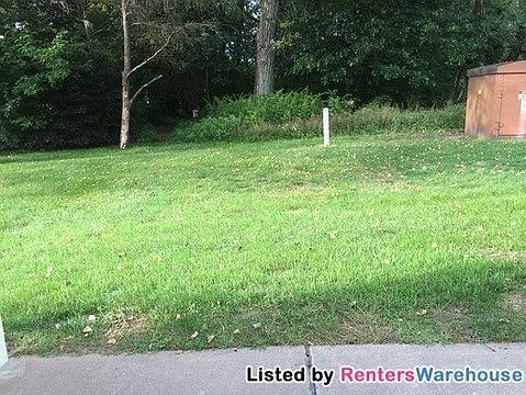 2nd image of 1008 4th St N