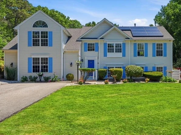 105 Joyce Dr, Plymouth, MA 02360
