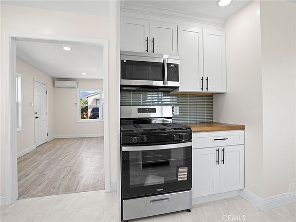 5th image of 334 N Vernon Ave