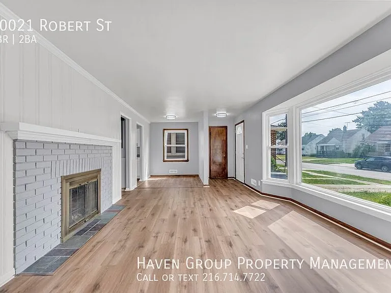 30021 Robert St — Photo 4