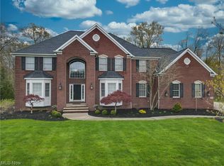 39820 Patterson Ln, Solon, OH 44139