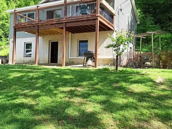 396 Whiskey Rd, Mc Clure, PA 17841