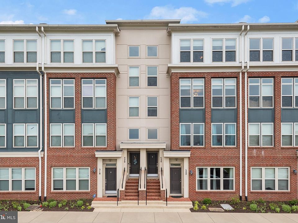 1st image of 524 Copley Pl #5-B
