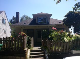 221 NW 47th St, Seattle, WA 98107