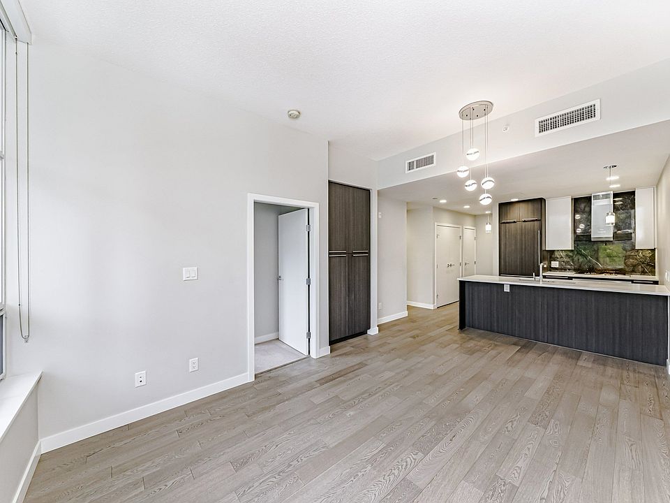 1st image of 5033 Cambie St #109