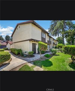 1097 Santo Antonio Dr APT 54, Colton, CA, 92324