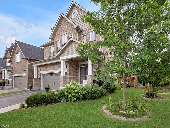 2nd image of 225 Tremaine Cres