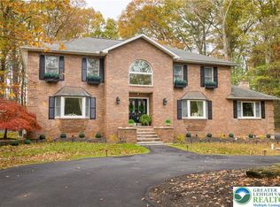 3038 Hemlock Rd, Stroudsburg, PA 18360