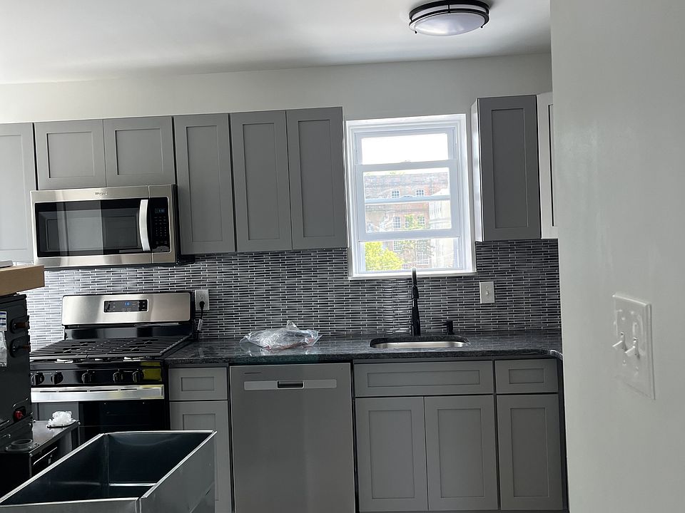 1st image of 26 W Haines St Floor 3