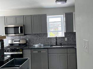 26 W Haines St FLOOR 3, Philadelphia, PA 19144