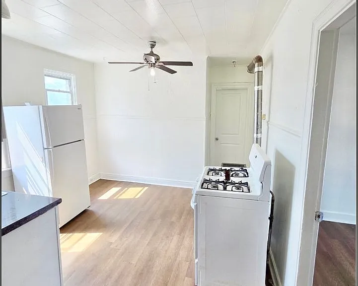 79 Hamlet Avenue — Photo 16