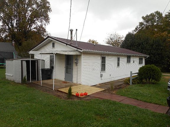 2nd image of 410 1/2 W State St