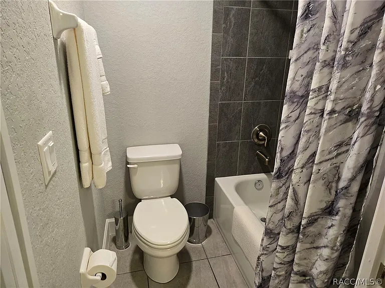 13 Whitewood Ct — Photo 23